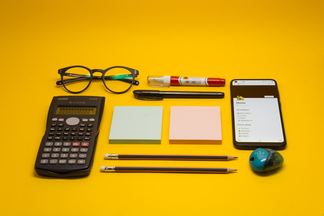 découvrez les obligations essentielles des comptables pour assurer une gestion financière conforme et efficace. explorez les responsabilités fiscales, légales et éthiques qui régissent la profession, et apprenez comment ces exigences influencent la performance des entreprises.