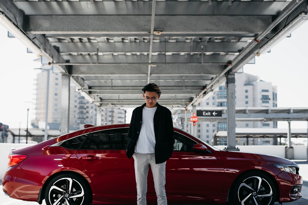découvrez comment devenir auto-entrepreneur en france : les démarches, les avantages et conseils pratiques pour lancer votre activité en toute sérénité.