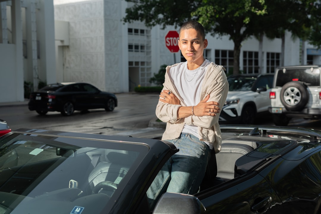découvrez le statut d'auto-entrepreneur : une solution simple et flexible pour lancer votre activité indépendante. profitez d'avantages fiscaux, d'une gestion simplifiée et d'un accès facilité à l'entrepreneuriat. transformez votre passion en véritable projet grâce à ce régime adapté à tous.