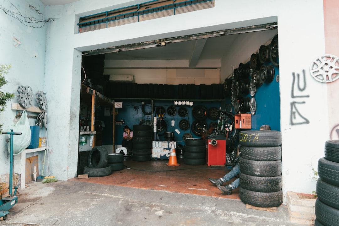 découvrez un large choix de véhicules neufs et d'occasion chez votre concessionnaire automobile. profitez de conseils experts, de services personnalisés et de promotions exclusives pour trouver la voiture de vos rêves.