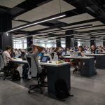 Pourquoi passer par un centre d'affaires peut optimiser votre business découvrez notre centre d'affaires moderne, offrant des espaces de travail flexibles, des équipements de pointe et un environnement stimulant pour développer votre entreprise. idéal pour les entrepreneurs, les startups et les professionnels en quête d'un cadre dynamique et professionnel.