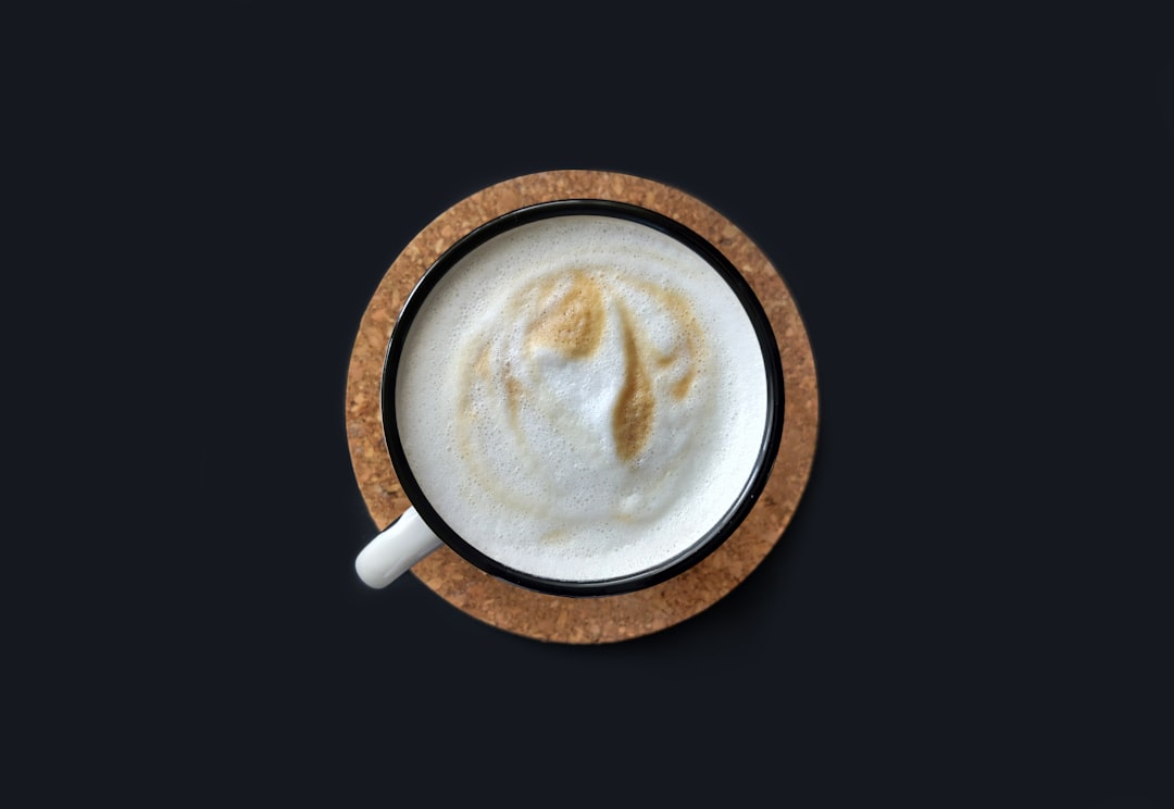 découvrez notre café associatif, un lieu convivial où se rencontrent culture, échanges et solidarité. participez à nos événements, dégustez des boissons artisanales et rejoignez une communauté engagée pour des projets locaux.