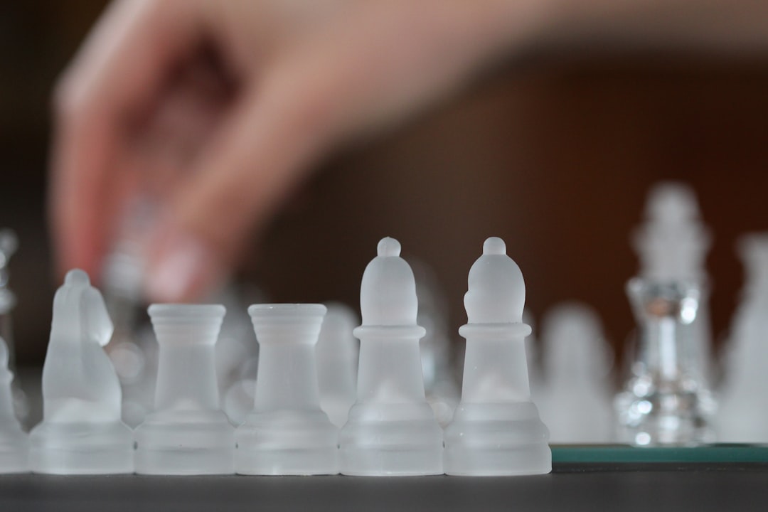 découvrez les meilleurs outils d'intelligence concurrentielle pour analyser le marché, surveiller la concurrence et optimiser votre stratégie commerciale. restez en tête avec des insights pertinents et des données précises.