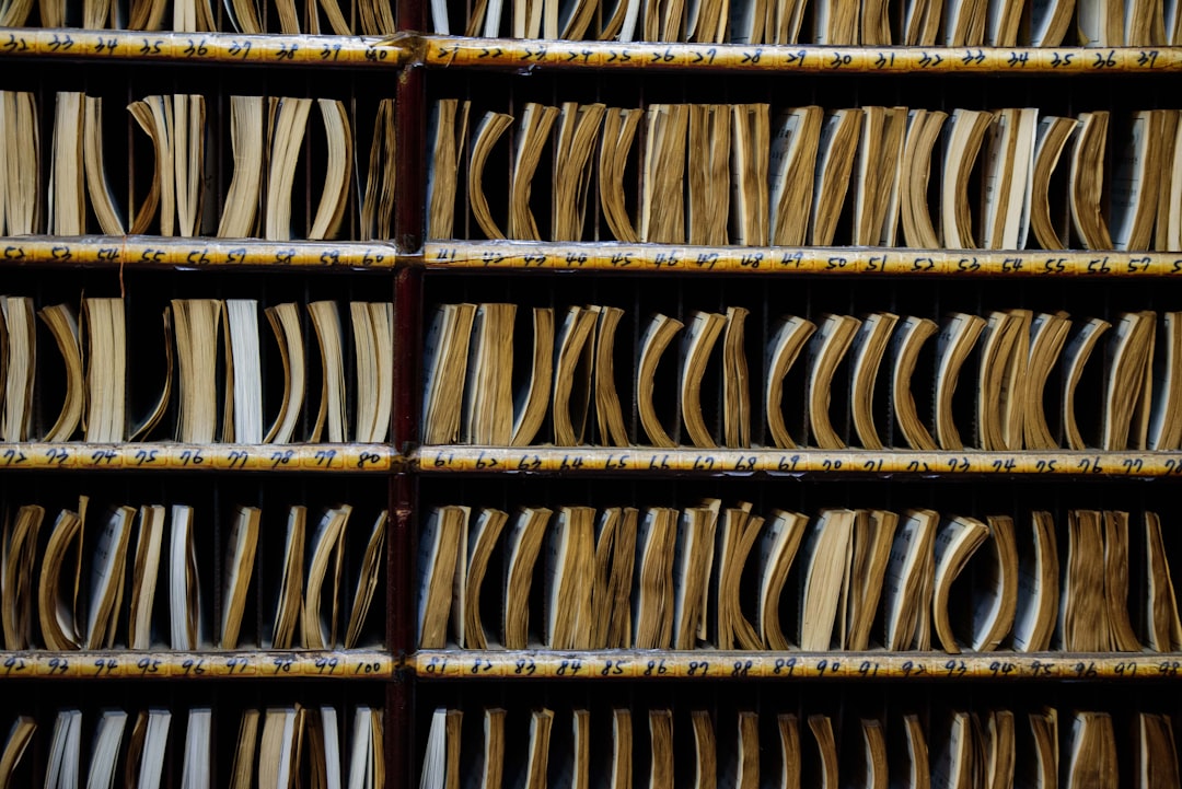 découvrez notre solution de gestion documentaire qui facilite l'organisation, le stockage et l'accès à vos documents. optimisez votre entreprise avec un système efficace et sécurisé, améliorant la collaboration et la productivité.