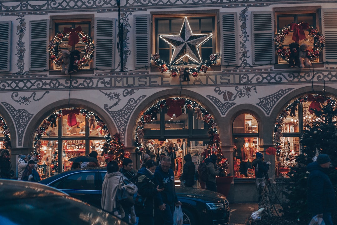 découvrez comment le commerce de vacances peut transformer vos moments festifs en expériences inoubliables. explorez des offres exclusives, des conseils d'achat et des tendances pour profiter au maximum de la saison des fêtes.