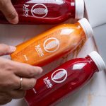 Comment ouvrir un bar à jus de fruit : guide complet pour les entrepreneurs découvrez notre juice bar, un lieu chaleureux où nous vous proposons des jus de fruits frais, smoothies et boissons revitalisantes élaborés à partir d'ingrédients naturels. réveillez vos sens avec nos délicieuses créations saines, parfaites pour toute la journée !