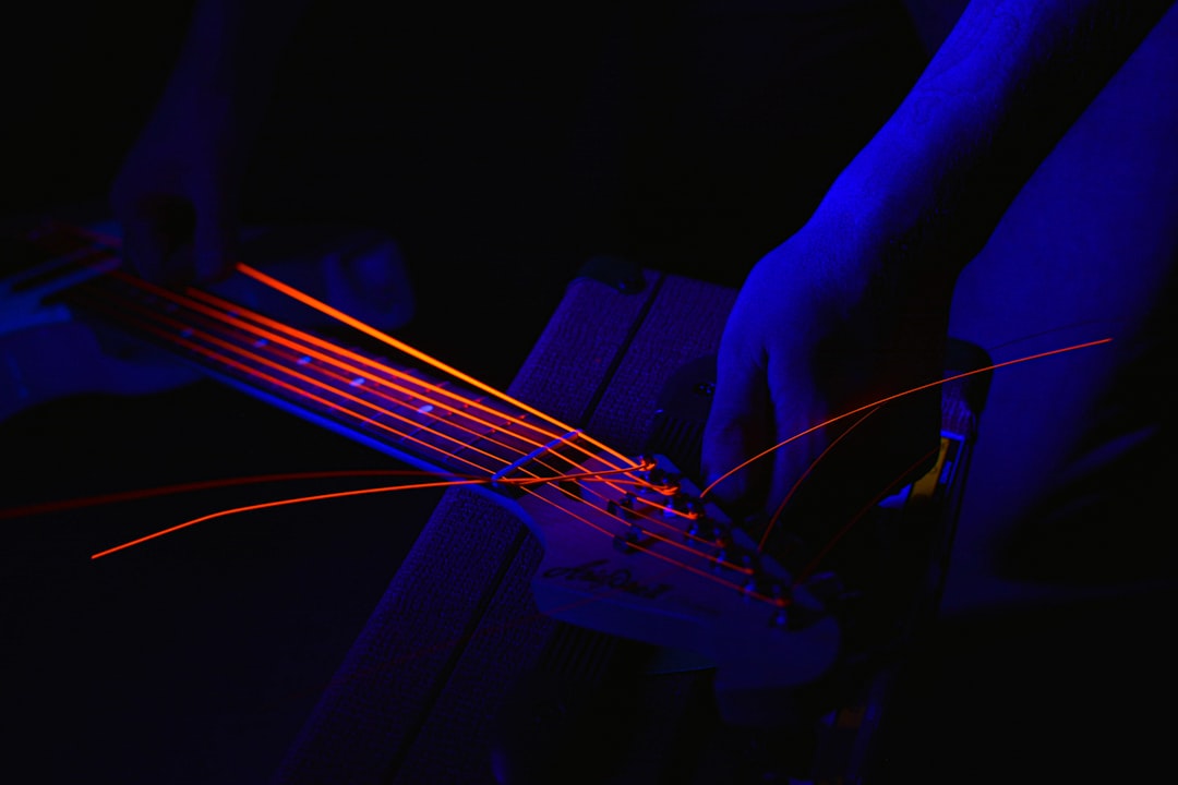 découvrez l'excitation du laser tag, un jeu d'équipe palpitant où stratégie et précision se rencontrent. affrontez vos amis dans des arènes immersives et vivez une expérience inoubliable pleine d'adrénaline. parfait pour les anniversaires, événements d'entreprise ou simplement pour passer un bon moment !