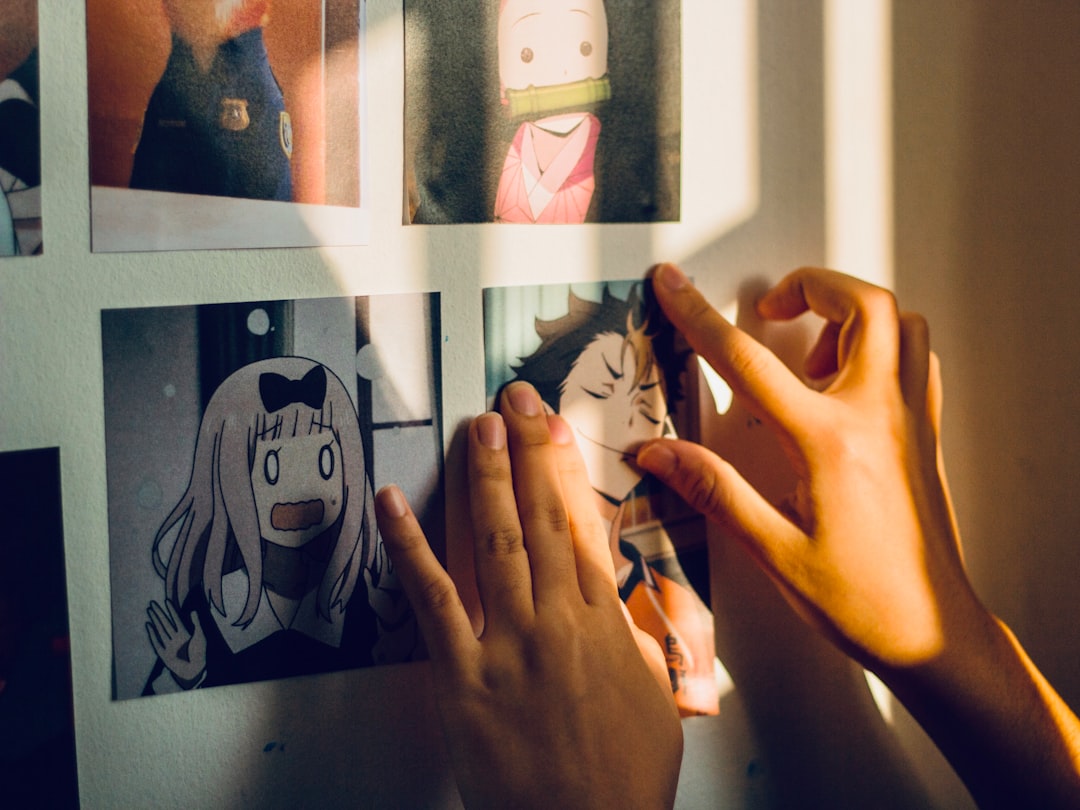 découvrez l'univers fascinant des mangas à travers des critiques, des sélections et des recommandations. plongez dans des histoires captivantes et des illustrations époustouflantes qui vous transporteront au cœur de la culture japonaise. que vous soyez novice ou passionné, trouvez ici votre prochaine lecture de manga.