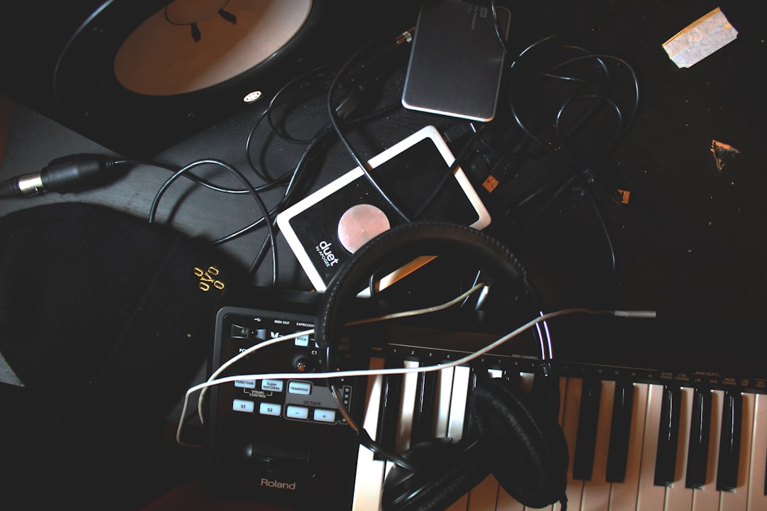 découvrez nos stratégies efficaces de promotion pour musiciens. augmentez votre visibilité, atteignez de nouveaux fans et propulsez votre carrière musicale grâce à des techniques sur mesure adaptées à votre style et à votre public.