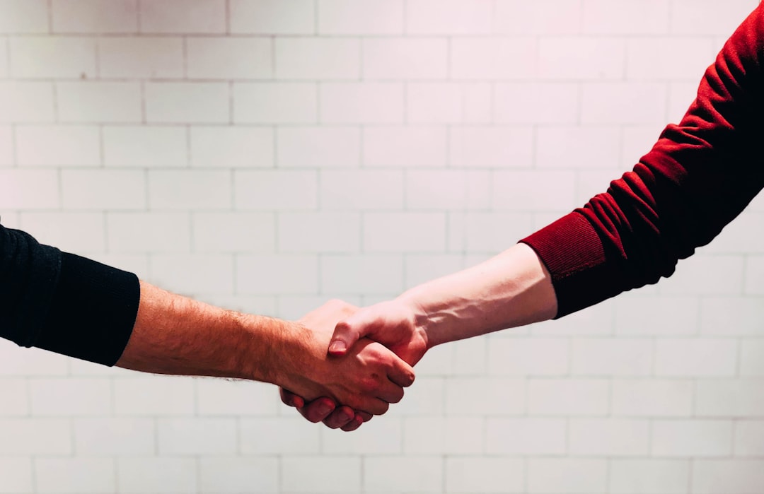 découvrez pact, votre partenaire idéal pour des solutions innovantes et durables. rejoignez-nous pour transformer vos idées en projets fructueux et responsables. ensemble, bâtissons un avenir meilleur.
