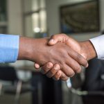 découvrez l'importance des partenariats dans le monde des affaires : synergies, collaboration et opportunités de croissance. explorez les meilleures pratiques pour établir des relations solides et durables.