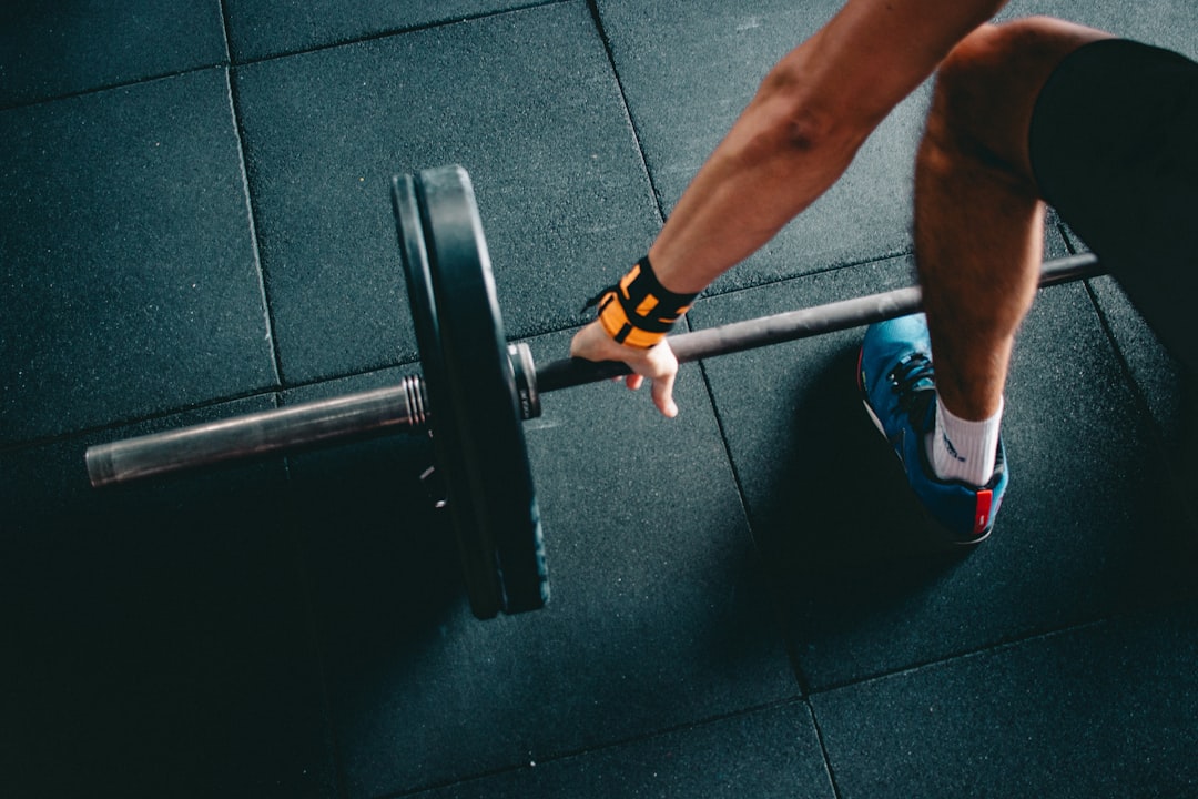 découvrez les avantages d'un entraîneur personnel pour atteindre vos objectifs fitness. bénéficiez d'un programme sur mesure, de conseils professionnels et d'un accompagnement motivant pour transformer votre corps et améliorer votre santé.