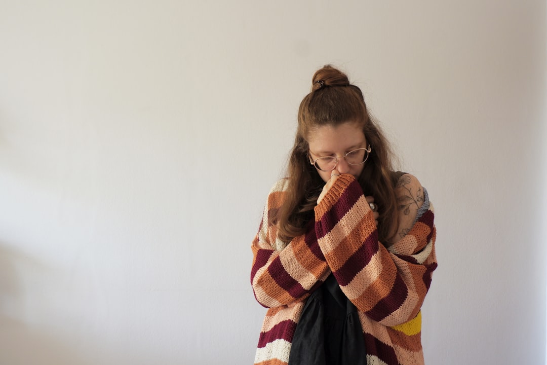 découvrez un espace de bien-être et de compréhension avec notre psychothérapeute professionnel. écoute attentive, soutien et outils thérapeutiques pour vous aider à surmonter vos défis émotionnels et mentaux.