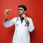 Comment s'installer en tant que sophrologue : le statut juridique à connaître découvrez les bienfaits de la sophrologie avec un sophrologue certifié. apprenez des techniques de relaxation et de gestion du stress pour améliorer votre bien-être mental et physique. réveillez votre potentiel intérieur et trouvez l'équilibre dans votre vie quotidienne.