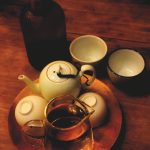Ouvrir un salon de thé : budget, réglementation et rentabilité découvrez un oasis de sérénité au cœur de notre salon de thé, où des mélanges raffinés et des atmosphères cosy vous invitent à savourer chaque gorgée. que vous soyez amateur de thés classiques ou curieux de nouvelles saveurs, notre sélection variée et notre accueil chaleureux vous promettent une expérience inoubliable.