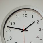 Travailler moins : le guide du chef d'entreprise pour optimiser son temps découvrez des stratégies efficaces pour optimiser votre temps et augmenter votre productivité. apprenez à gérer vos tâches et à prioriser vos activités pour profiter pleinement de chaque journée.