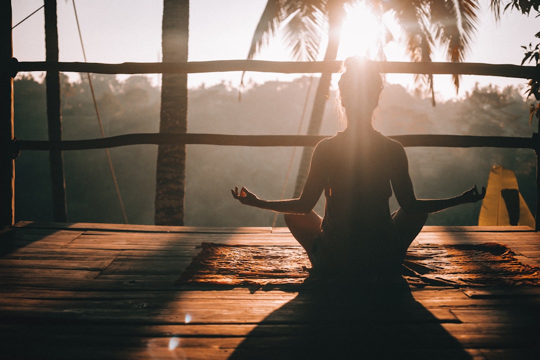découvrez l'univers du bien-être avec nos conseils et astuces pour améliorer votre santé physique et mentale. explorez des pratiques de relaxation, de méditation et d'alimentation saine pour atteindre un équilibre harmonieux dans votre vie quotidienne.