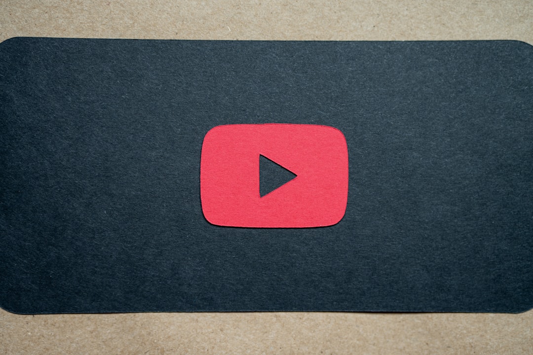 découvrez tout ce qu'il faut savoir sur la monétisation youtube : conditions, stratégies et astuces pour transformer votre passion en revenus. apprenez à maximiser vos gains grâce à des conseils pratiques et à naviguer dans le processus de monétisation pour votre chaîne.